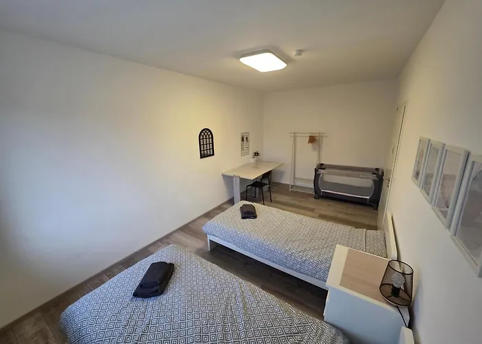 Doppelzimmer Fuer Bis Zu 4 Personen - 4 Og * Duisburg